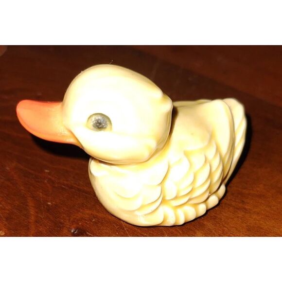 Vintage Tiny Goebel Duckling Figurine West Germany 2.5" Yellow Farm Country - Picture 3 of 6
